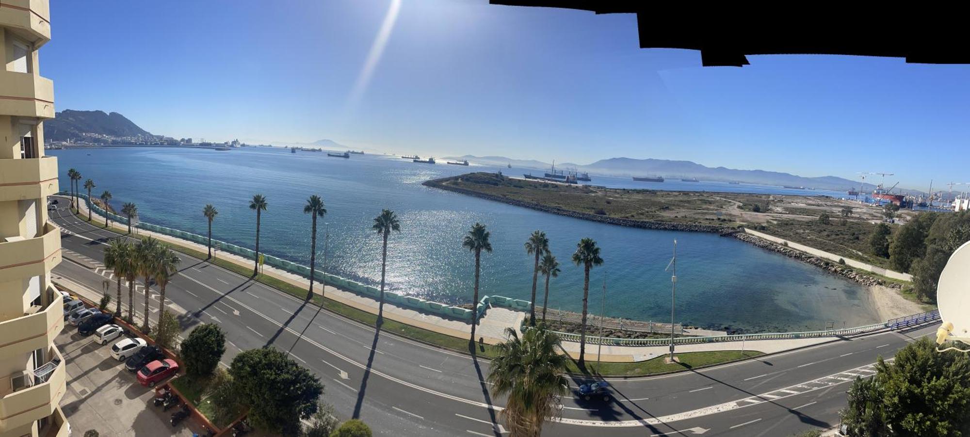 Vistas Roca Mar Apartamento La Línea de la Concepción Exterior foto